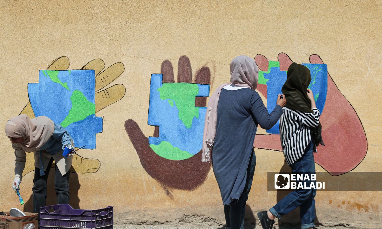 الرسومات الجدارية إحدى أدوات التغيير في عفرين 11 تموز 2023 (عبد الكريم الثلجي/)