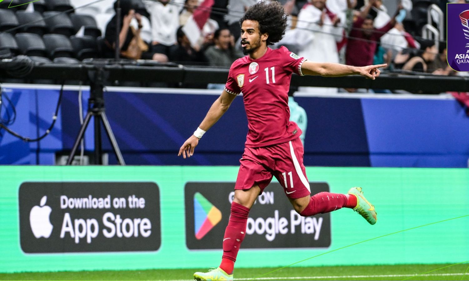 لاعب منتخب قطر أكرم عفيف يحتفل بتسجيله هدفًا على منتخب طاجيكستان في أمم آسيا – 17 من كانون الثاني 2024 (Asian Cup 2023)