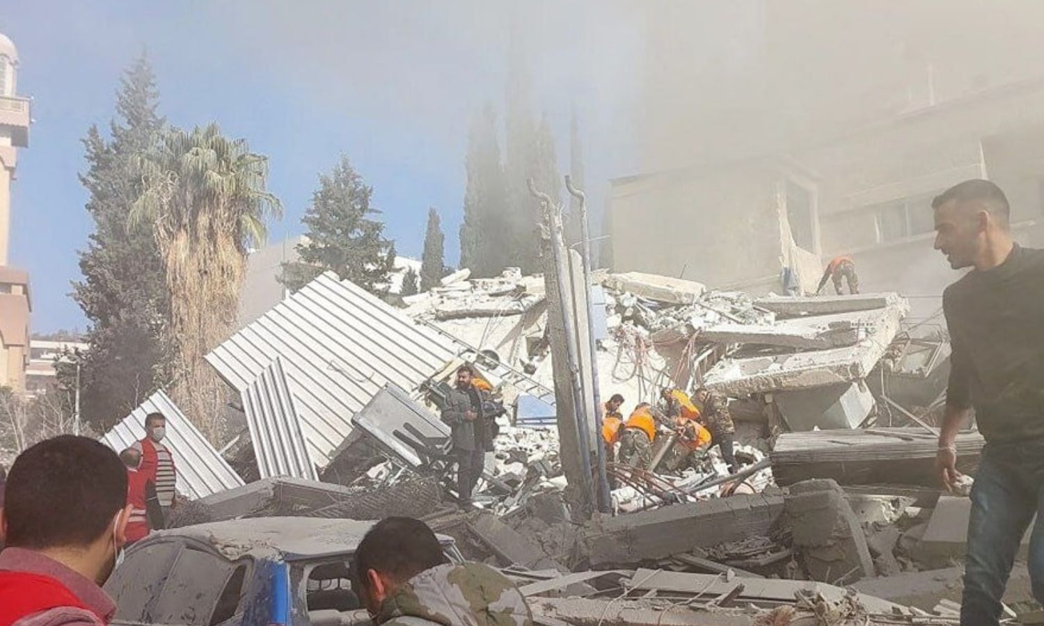 استهداف إسرائيلي لمبنى في حي المزة بمدينة دمشق – 20 من كانون الثاني 2024 (متداول)