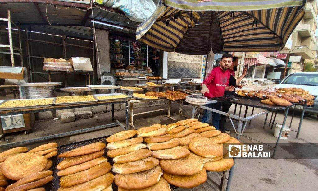 محل لبيع معروك رمضان في درعا المحطة- 18 من آذار 2024 (/سارة الأحمد)