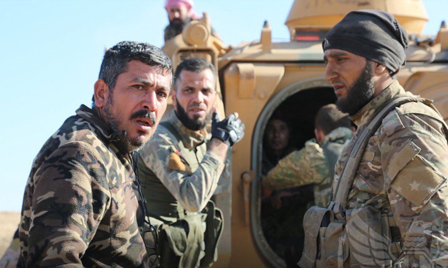 (يسار) فهيم عيسى قائد فرقة "السلطان مراد" التابعة لـ"الجيش الوطني السوري" في الشمال السوري- تشرين الثاني 2019 (فرقة السلطان مراد)